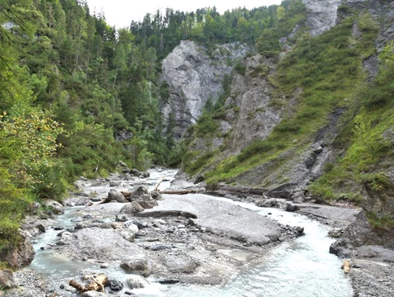 Kinderhotel: Ochsenschlucht - Fossilienwanderungen im Sommer - Hotel Glocknerhof