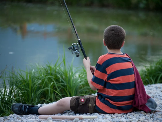 Kinderhotel: Angelausflug - Bärenwirt`s Teich - Sport & Familienhotel Bärenwirt