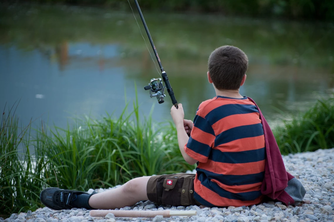 Kinderhotel: Angelausflug - Bärenwirt`s Teich - Sport & Familienhotel Bärenwirt