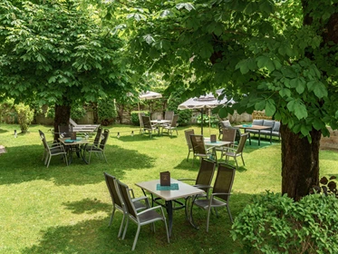 Kinderhotel: Gastgarten - Sport & Familienhotel Bärenwirt