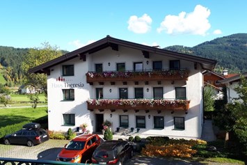 Kinderhotel: Haus Theresia (Nebengebäude mit Appartements) - Hotel Felsenhof