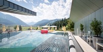 Familienhotel - Tauplitz - Außenpool ganzjährig geöffnet - Hotel Felsenhof