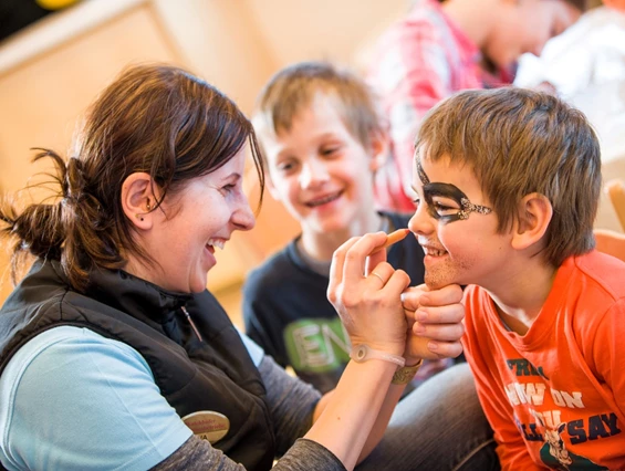 Kinderhotel: Kinderbetreuung im Happy-Club - Familotel Zauchenseehof