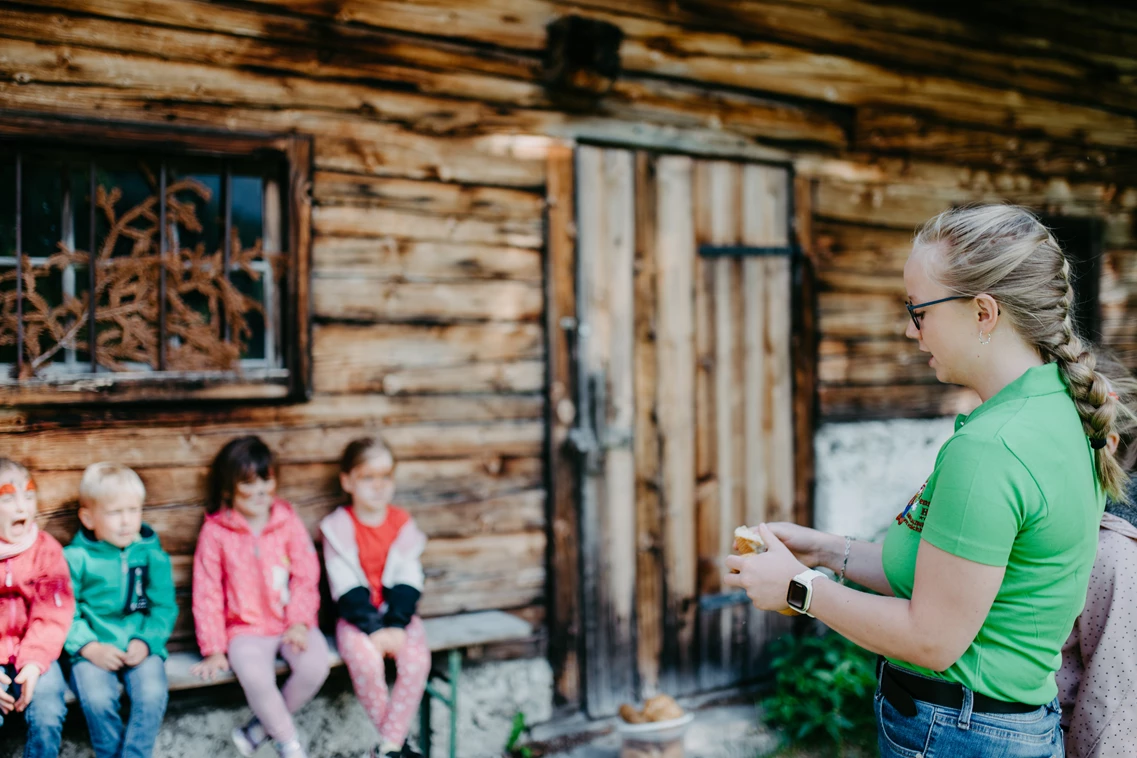 Kinderhotel: Kinder erleben das Alm leben - Familotel Zauchenseehof