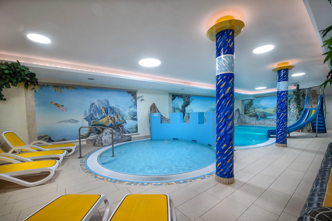 Kinderhotel: Kinderschwimmbad - Familotel Zauchenseehof