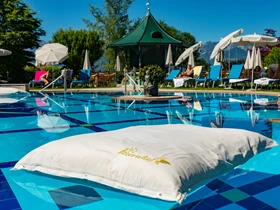 Kinderhotel: Peternhof Freibad - Wohlfühlresort Peternhof