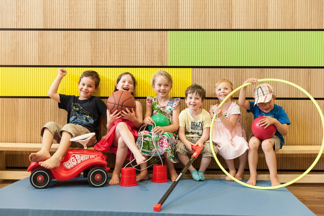 Kinderhotel: Indoor-Spielplatz - Übergossene Alm Resort