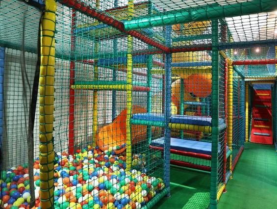 Kinderhotel: Soft-Play Anlage - Kinderhotel "Alpenresidenz Ballunspitze"