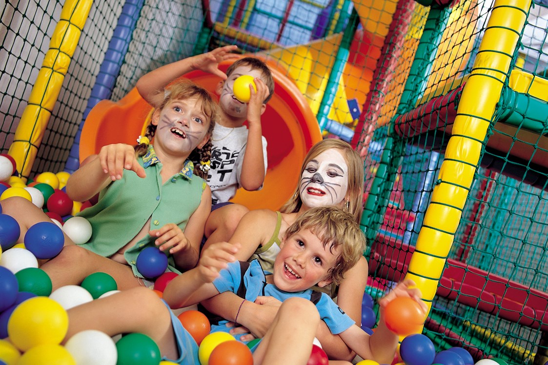 Kinderhotel: Soft Play Anlage - Kinderhotel "Alpenresidenz Ballunspitze"