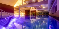 Familienhotel - Pools: Infinity Pool - Galtenberg Family & Wellness Resort