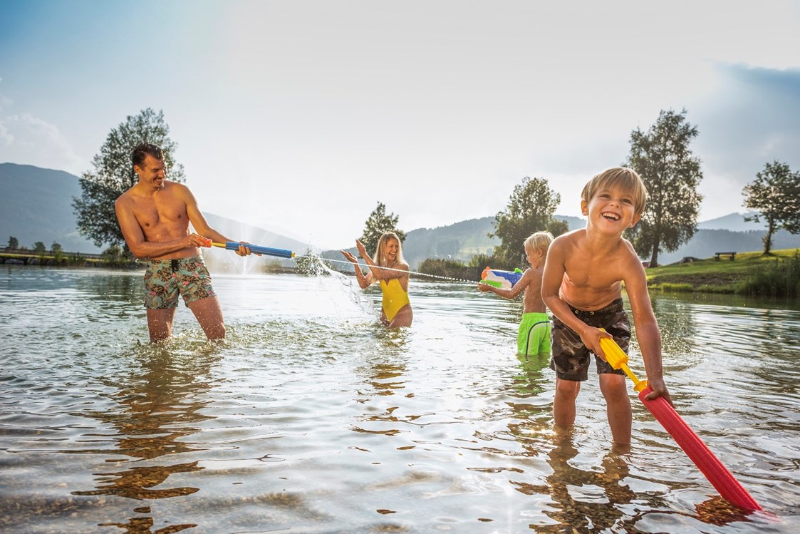 Kinderhotel: jede Menge Familienspaß beim Badesee - Sonnberg Ferienanlage