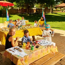 Kinderhotel: Familienbasteltag bei Sonnberg - Sonnberg Ferienanlage
