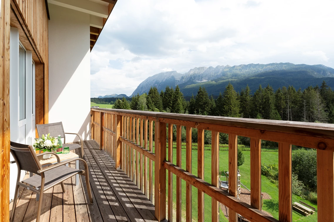 Kinderhotel: Aussicht Zimmer - Aldiana Club Salzkammergut & GrimmingTherme