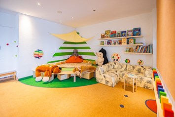 Kinderhotel: Kinderspielzimmer - Ringberg Hotel