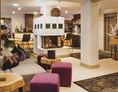 Kinderhotel: Lobby mit Bar - ALL INCLUSIVE Hotel DIE SONNE