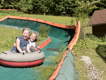 Kinderhotel: Spielplatz - Ebner's Waldhof am See