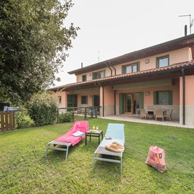 Kinderhotel: Green Village Resort (Lignano) - Wohnungen und Villas mit Garten (Villa Harmony) - Green Village Resort