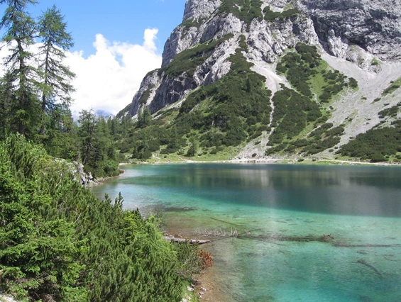 Kinderhotel: traumhafter Seebensee - Tirolerhof Familotel Zugspitze