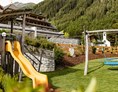 Kinderhotel: Spielplatz Sommer - Alpin Hotel Masl