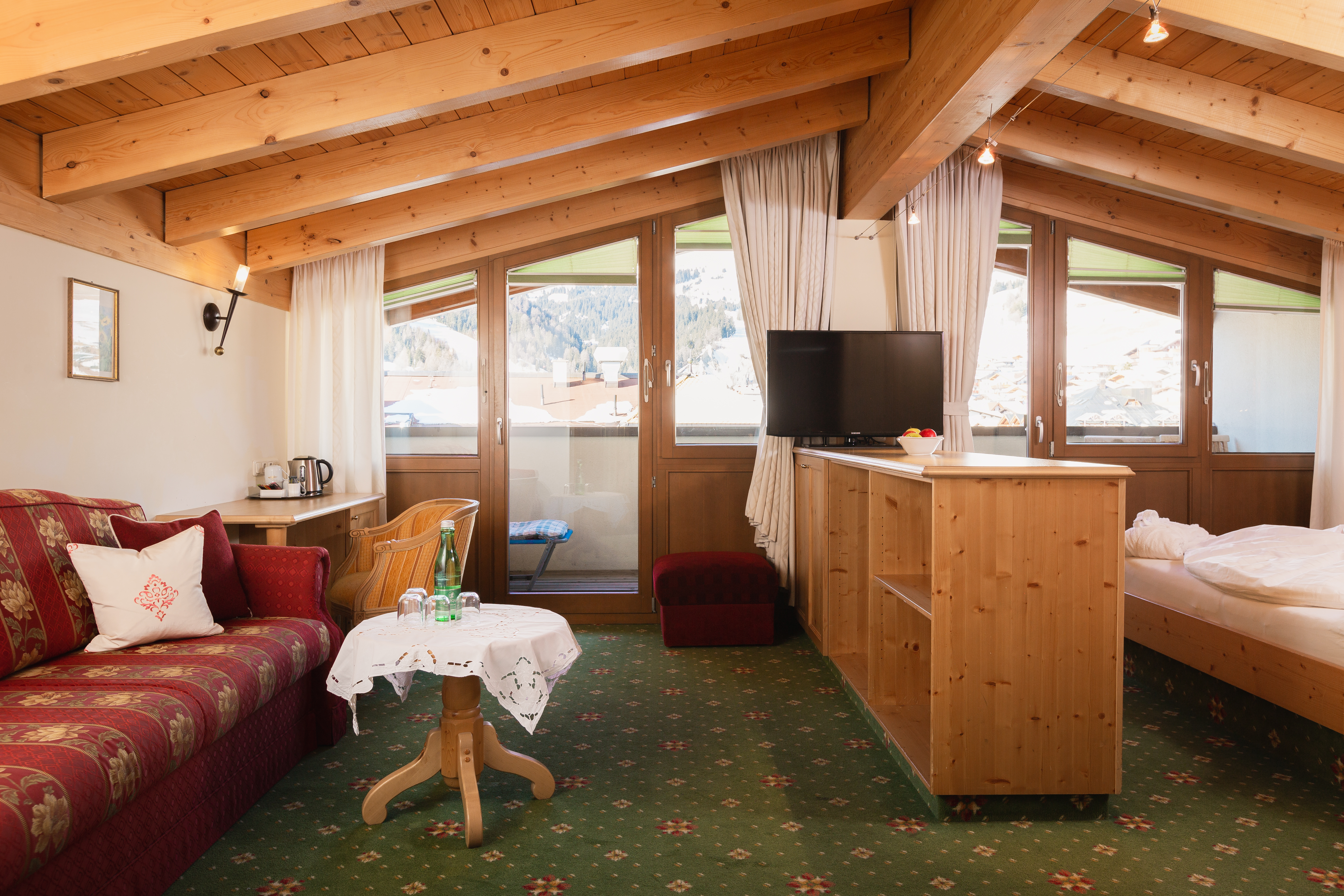 Familienhotel - Garten - Obsteig - Familienzimmer Alpenblick (Beispielfoto) - Adler Familien- & Wohlfühlhotel 