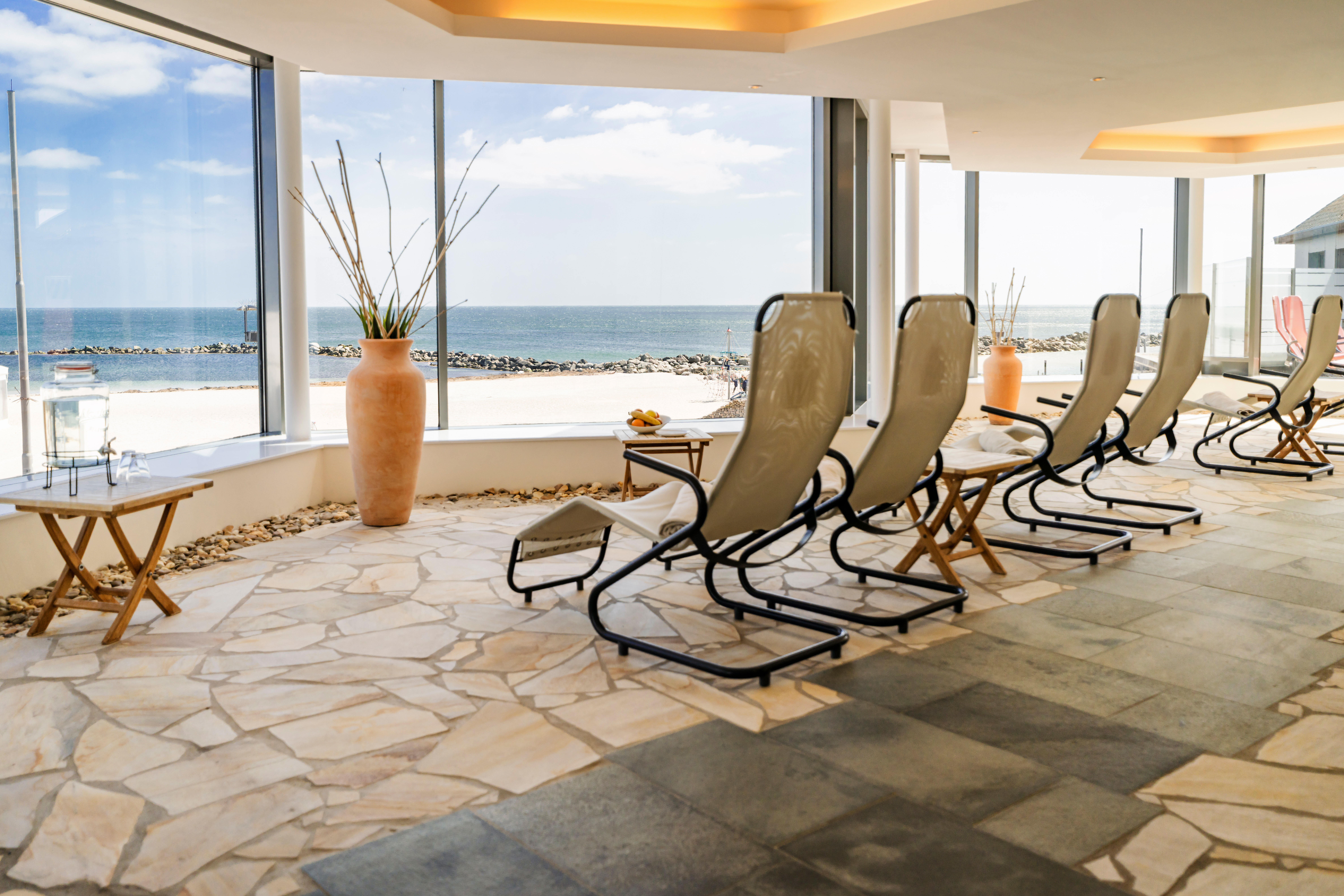 Kinderhotel: Saunalandschaft Liegebereich - Damp Ostsee Resort & Ferienpark - Hotel | Umgebung, Wasser | Wellness