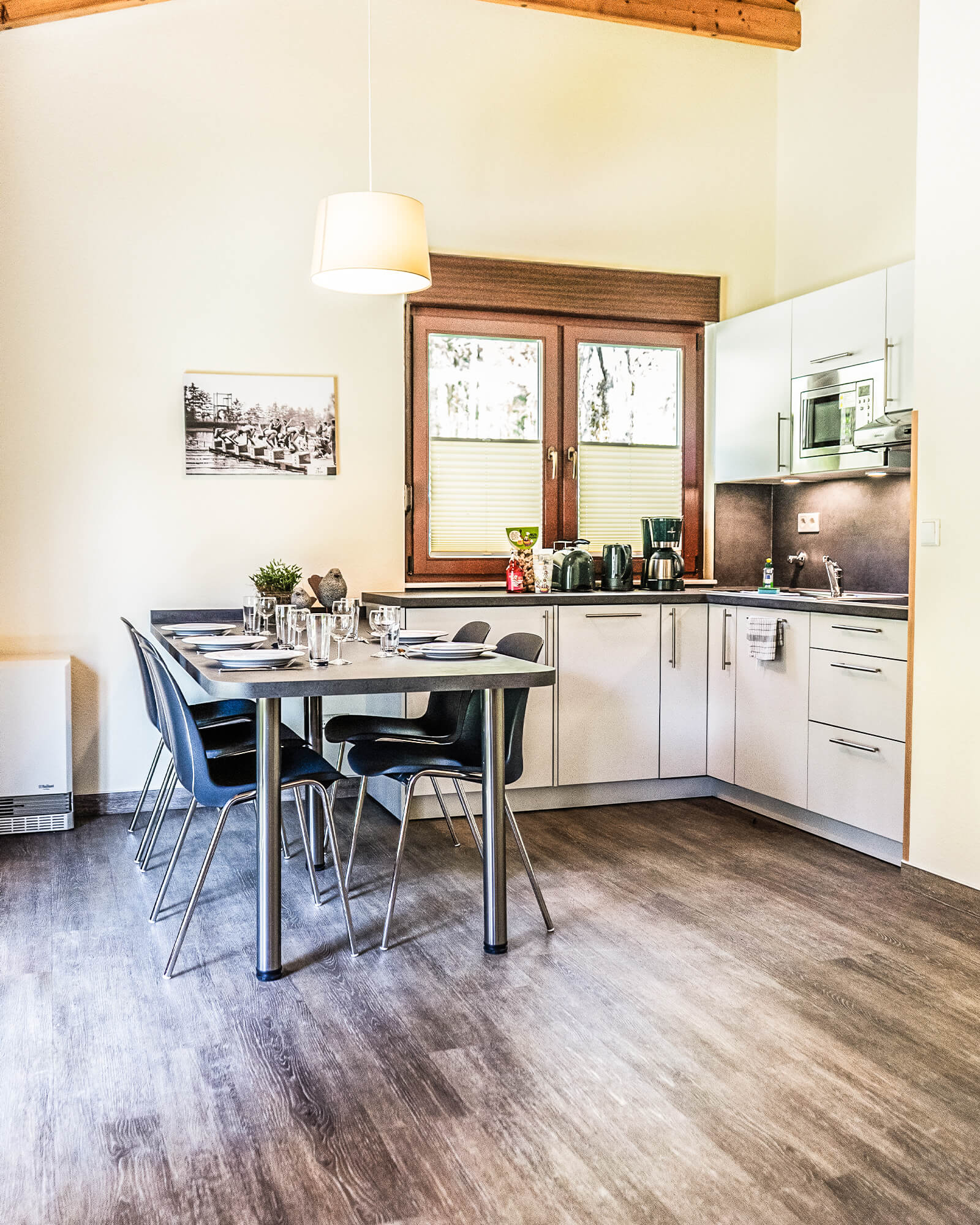 Kinderhotel: Essbereich im Ferienhaus Typ B - Trixi Park - Familienurlaub im Zittauer Gebirge