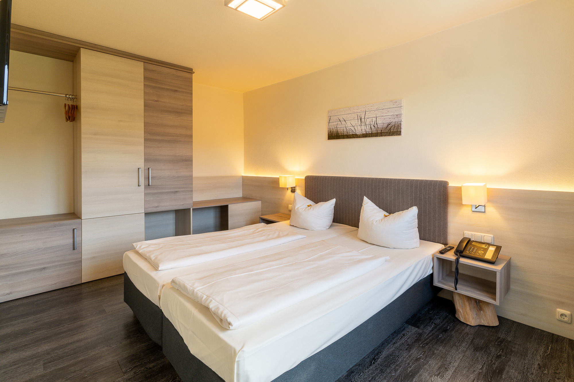 Kinderhotel: Classic Zimmer - Hotel Am Bühl - Wohnen | Schlafen
