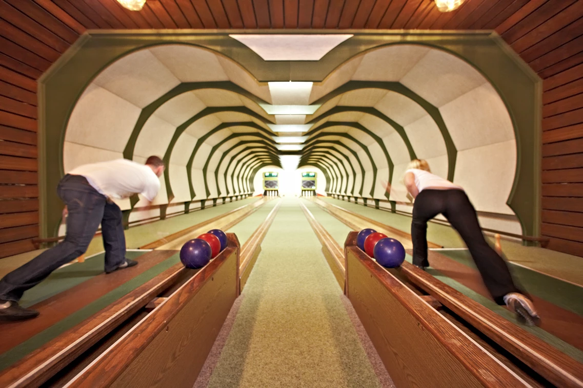 Kinderhotel: Kegelbahn - Göbel's Hotel Rodenberg