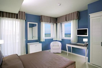 Kinderhotel: Zimmer mit Doppelbett - Hotel Nettuno