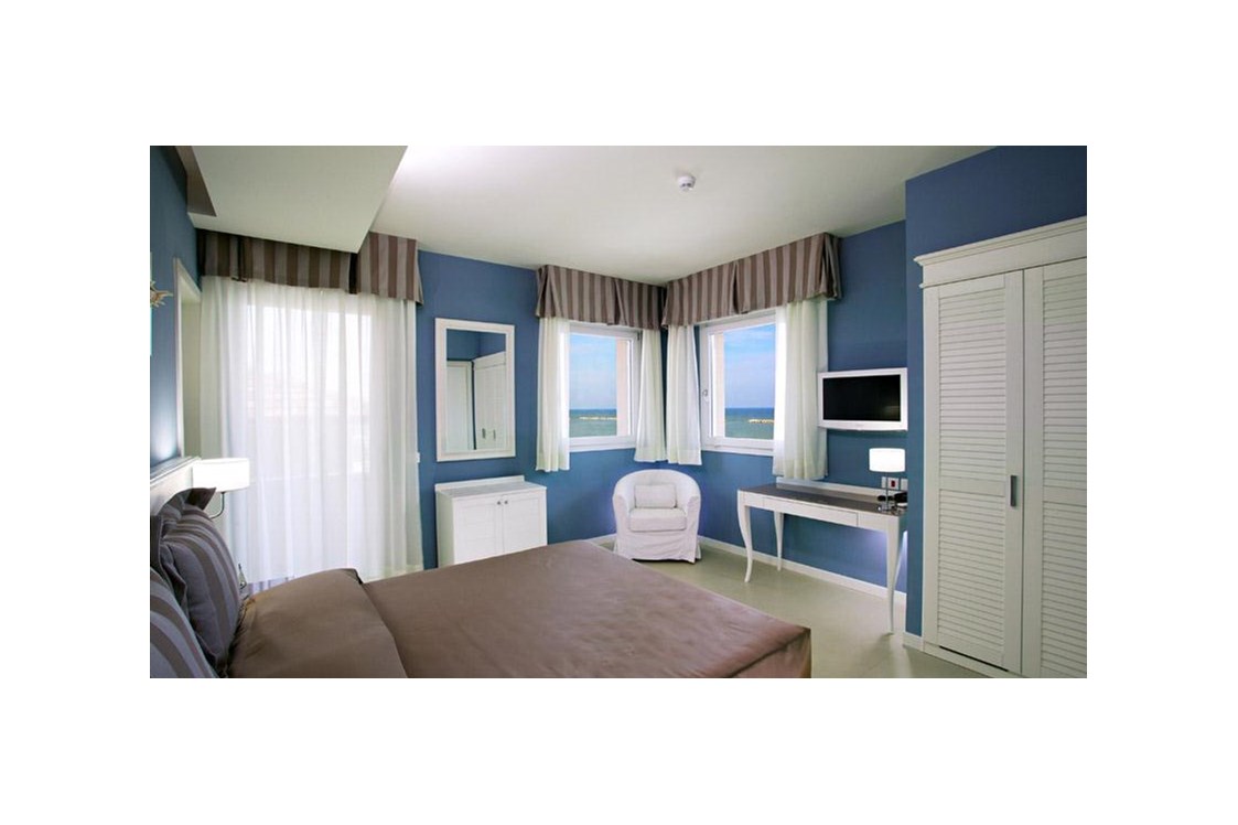 Kinderhotel: Zimmer mit Doppelbett - Hotel Nettuno