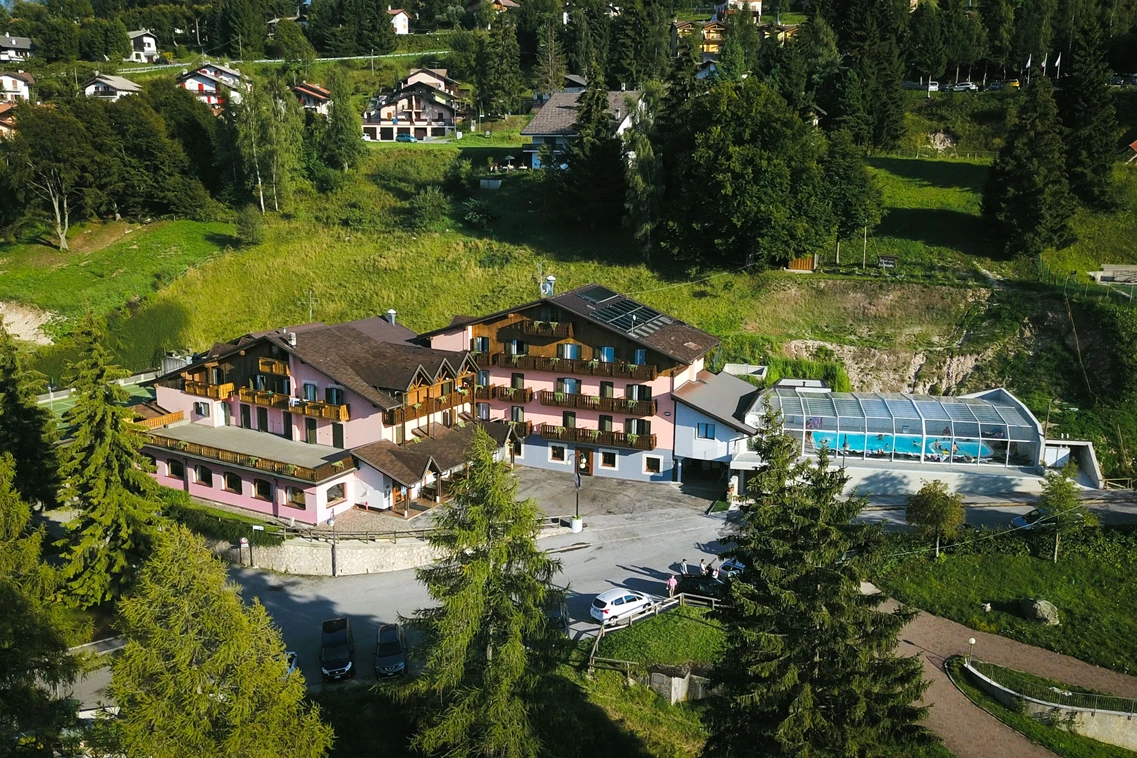 Kinderhotel: Fabilia Family Hotel Polsa - Trentino Südtirol im Sommer - Family Hotel Polsa