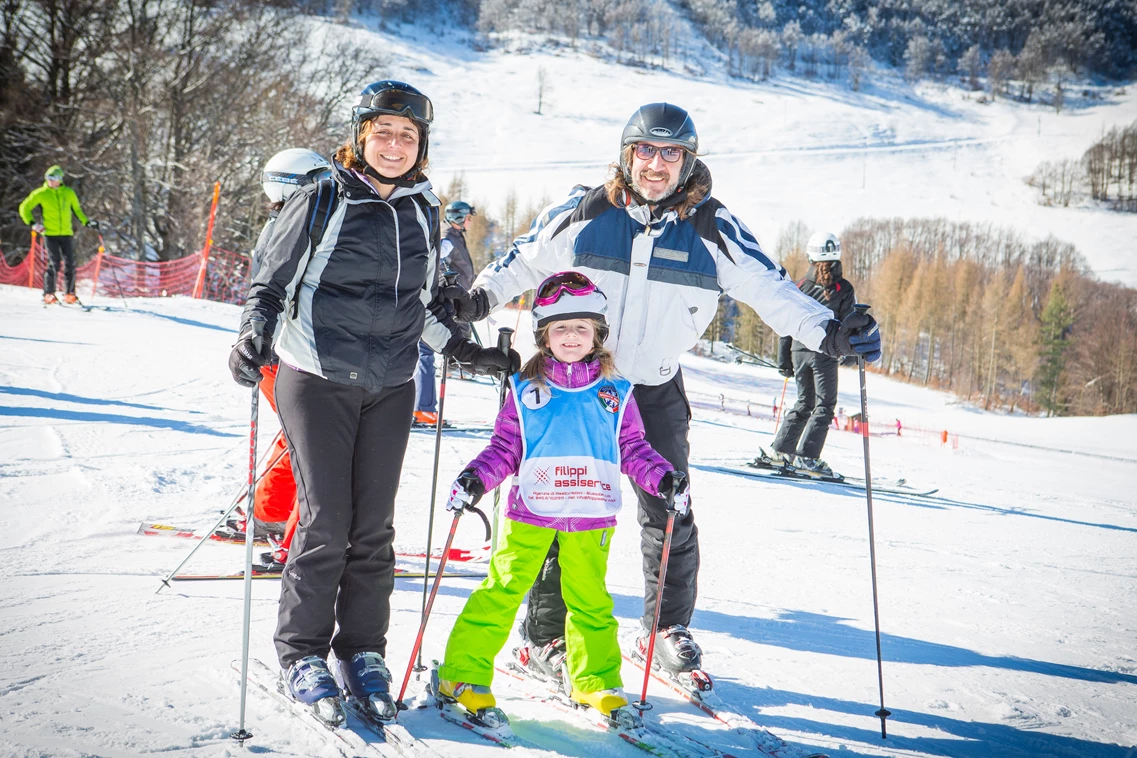 Kinderhotel: Fabilia Family Hotel Polsa - Trentino Südtirol im Winter direkt auf den Skipisten - Family Hotel Polsa