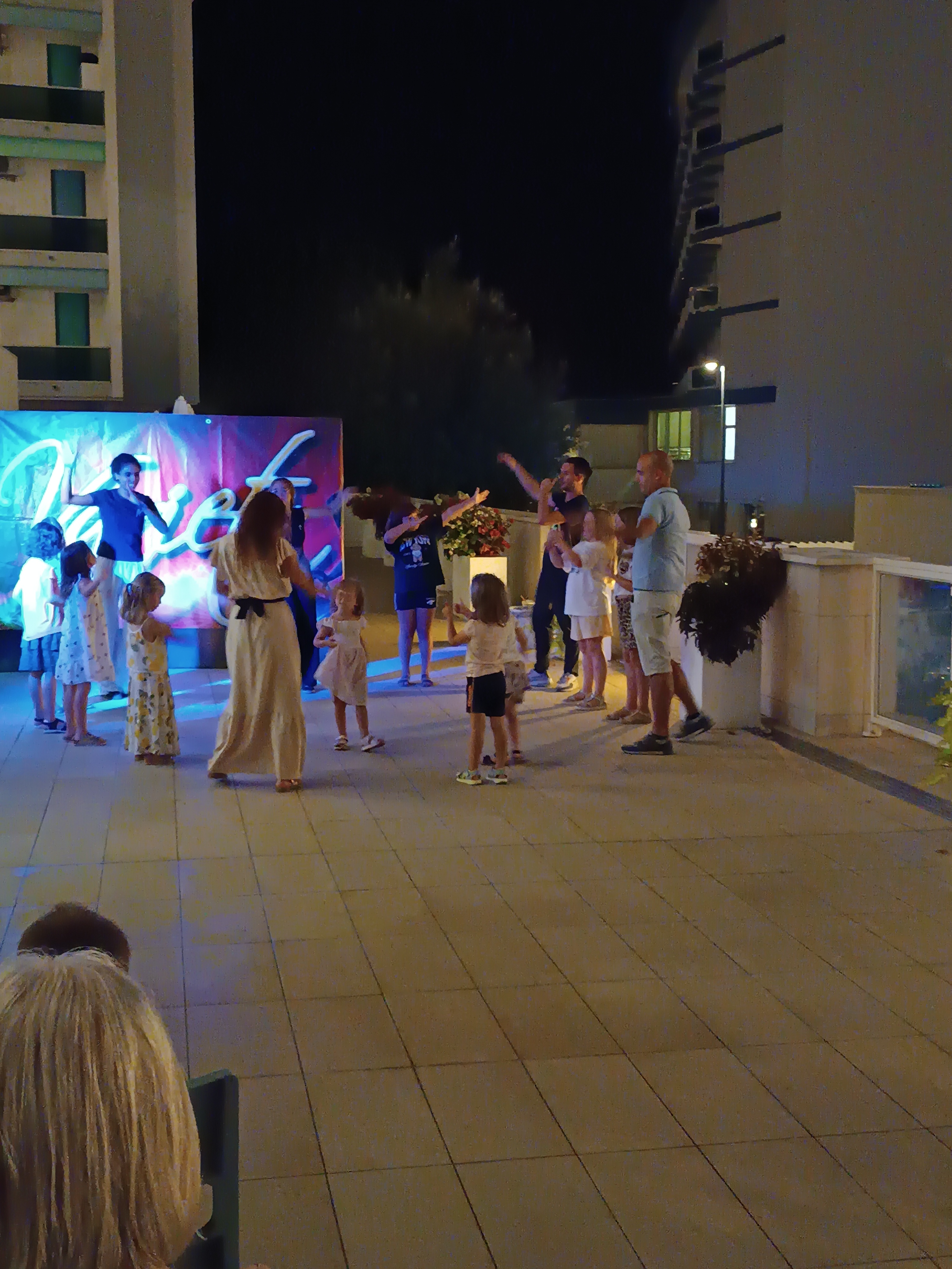Familienhotel - Venedig - Der abendliche "Babydance" mit den Kindern - Hotel San Michele