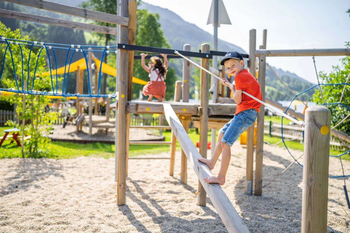 Kinderhotel: Familien- & Sportresort Brennseehof