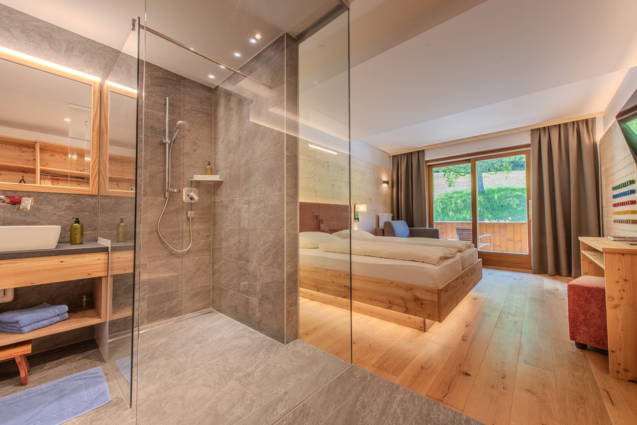 Familienhotel Kreuzwirt Zimmerkategorien Doppelzimmer Enzian