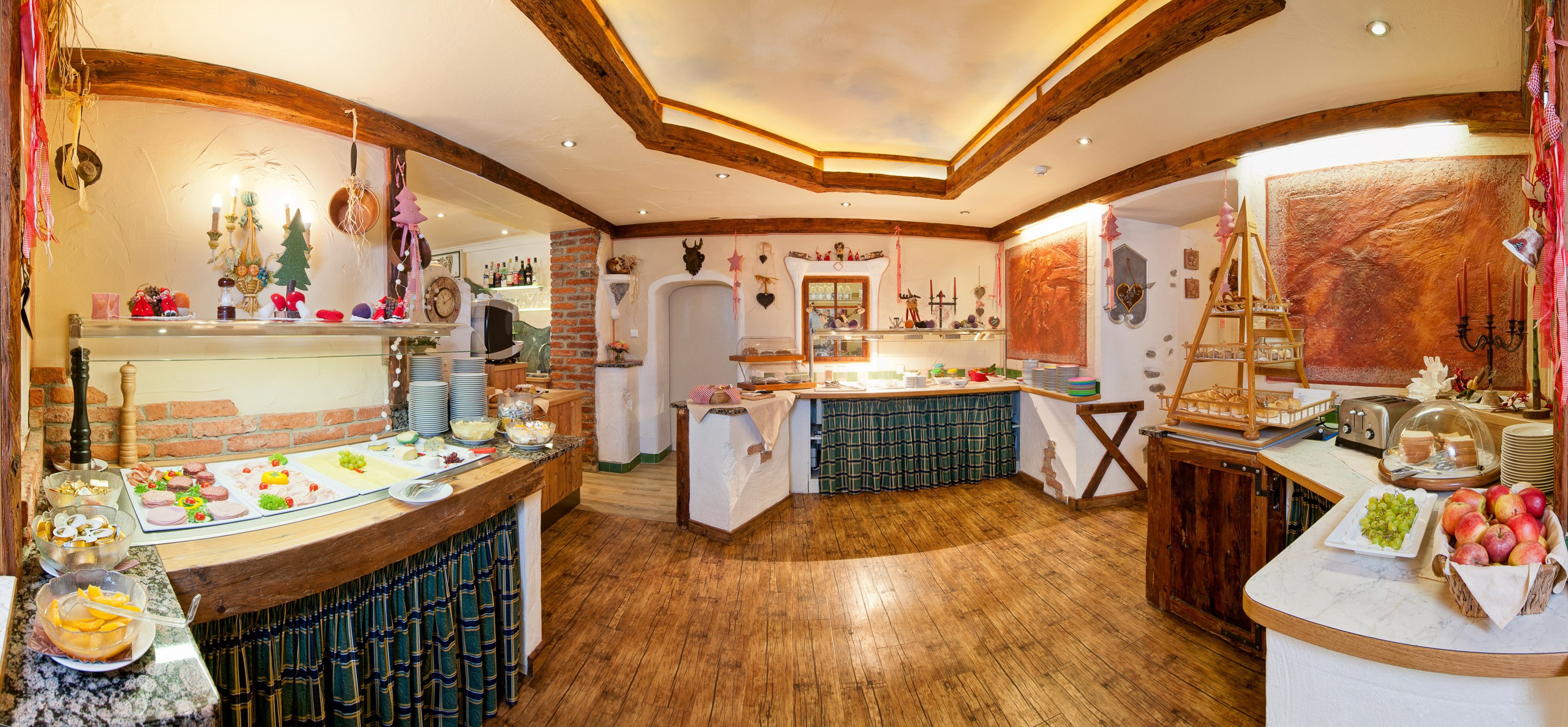 Kinderhotel: Buffetbereich - Smiley’s Kinderhotel 