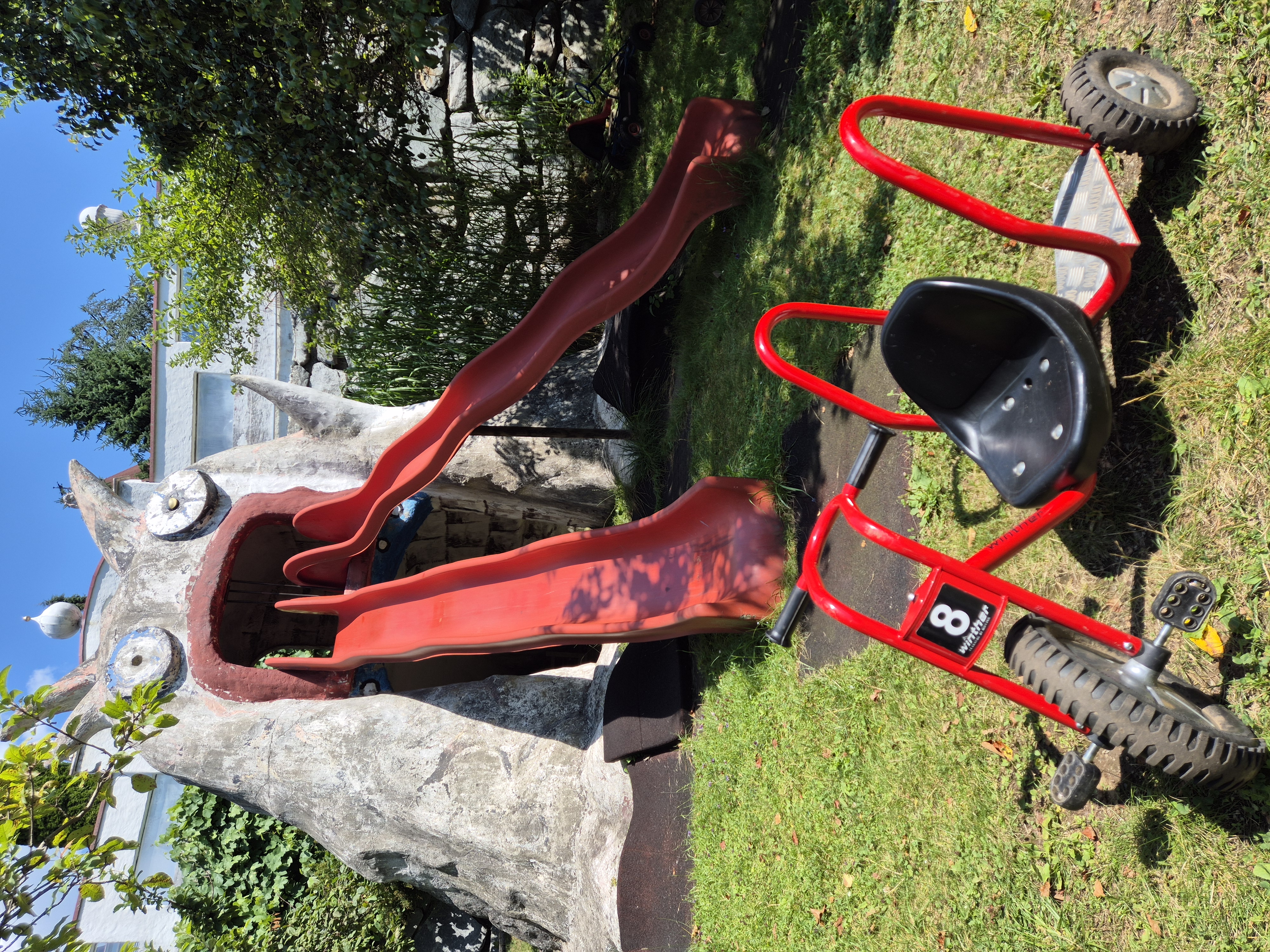 Kinderhotel: Monsterrutsche - Smiley’s Kinderhotel 