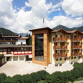Kinderhotel: Family Hotel Gran Baita - tolles Hotel mit Blick auf die Berge - Family Hotel Gran Baita