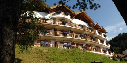 Familienhotel - Umgebungsschwerpunkt: Berg - Fai della Paganella - Hotel La Roccia - Hotel La Roccia