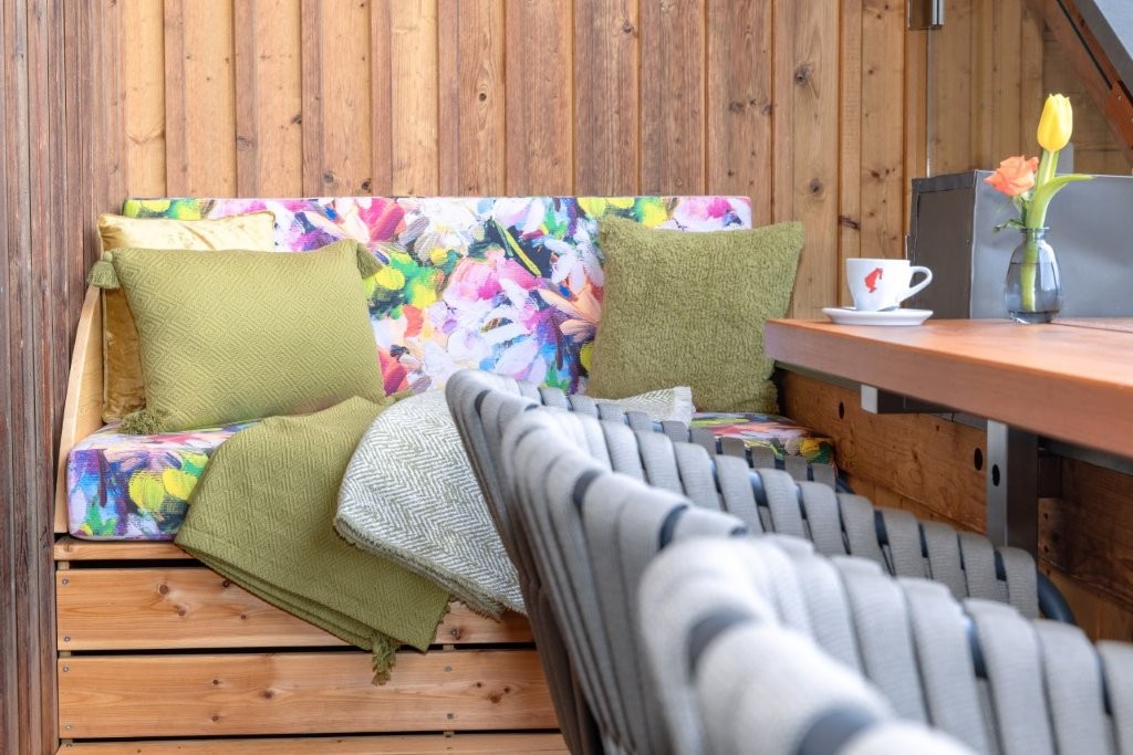 Kinderhotel: nawu_apartments_Zitronenfalter_Balkon - nawu apartments & Restaurant