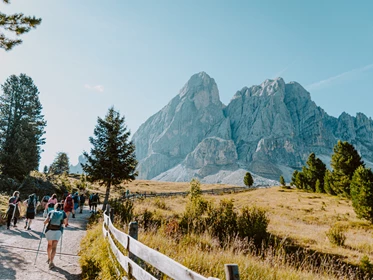 Kinderhotel: Dolomiten Weltnaturerbe leicht erreichbar (10-15 Fahrminuten) - Hotel Bergschlössl