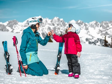 Kinderhotel: Ski fahren am Wilden Kaiser - Sporthotel Ellmau