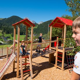 Kinderhotel: Spielplatz - Wohlfühlresort & Feriengut Martinerhof