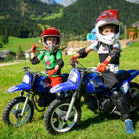 Kinderhotel: Kinder Motocross - Wohlfühlresort & Feriengut Martinerhof