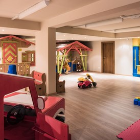 Kinderhotel: STAR.Dorf - Spiel und Spass für alle Kinder bis 6 Jahre - Baby- & Kinderhotel Laurentius
