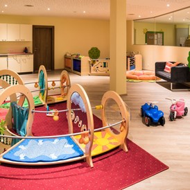 Kinderhotel: STAR.Club - Kinderbetreuung für alle Kinder ab dem 6. Lebenstag - Baby- & Kinderhotel Laurentius