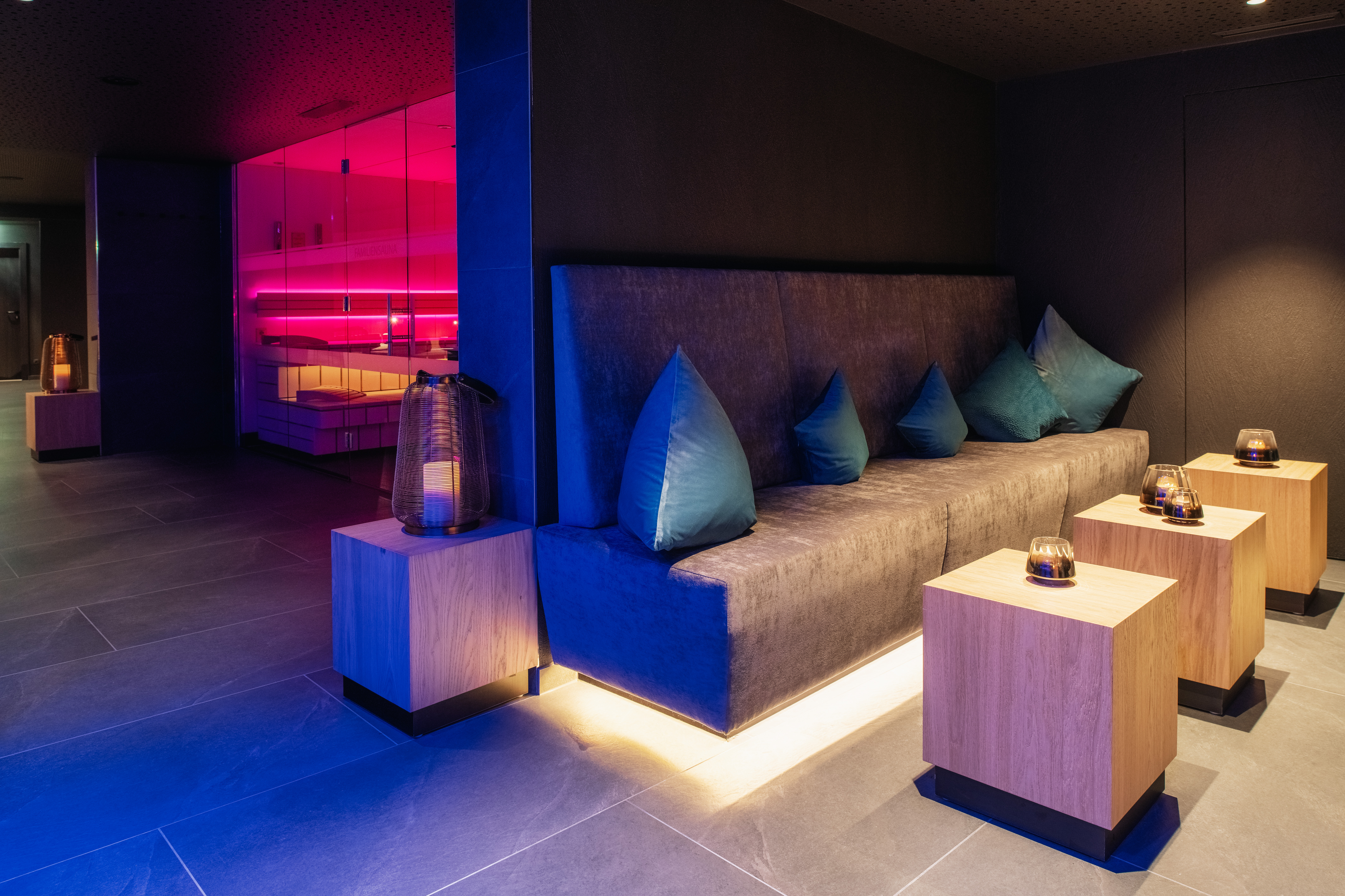 Kinderhotel: SPAmilia unsere Familien.Sauna mit Dampfbad, Biosauna, Ruheraum - Baby- & Kinderhotel Laurentius - Wasser | Wellness