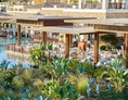 Kinderhotel: Essen an der Lagune im mediterranen Buffetrestaurant - Grecotel Kos Imperial