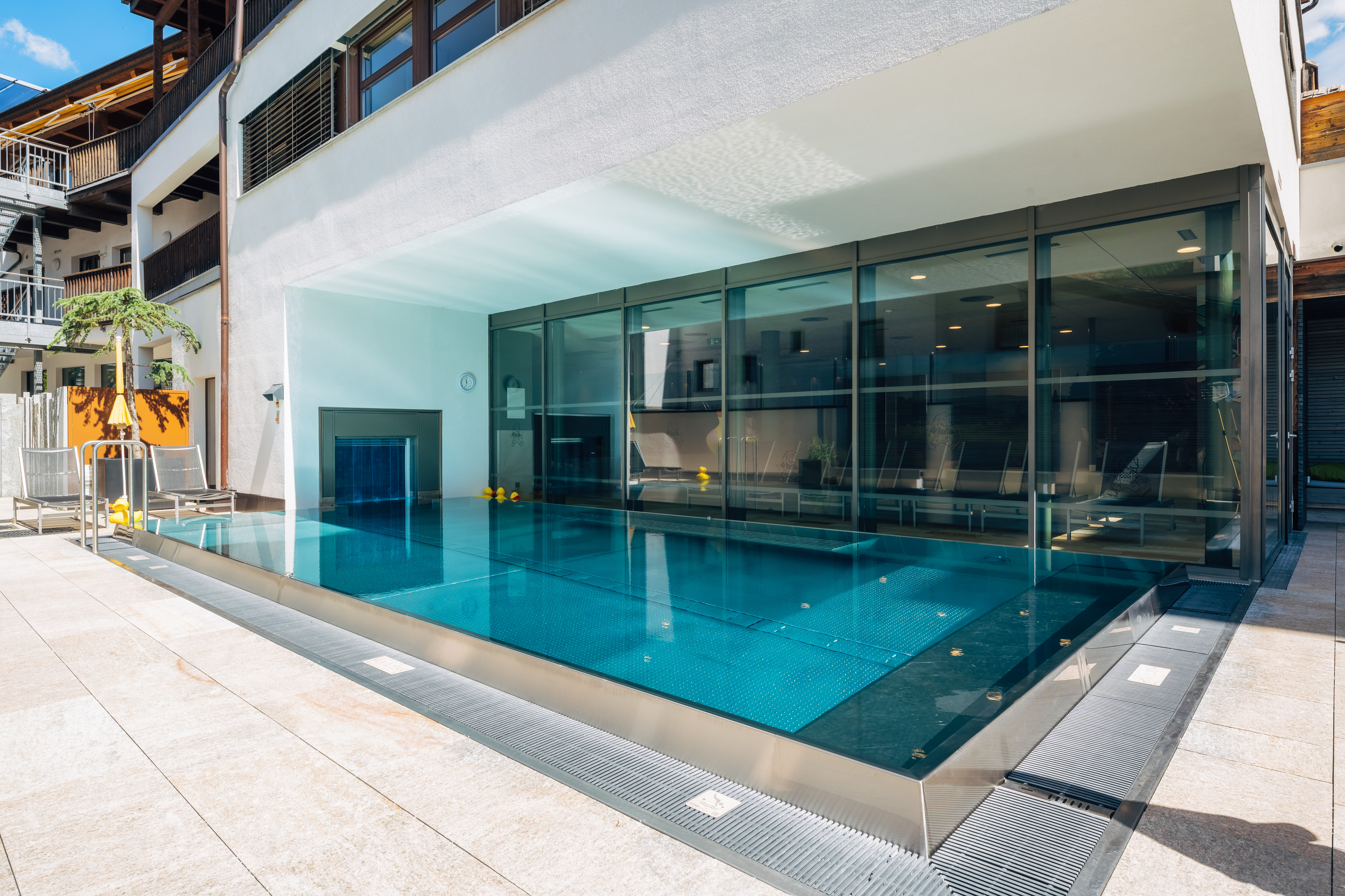 Kinderhotel: Außenpool - Furgli Hotels - Wasser | Wellness
