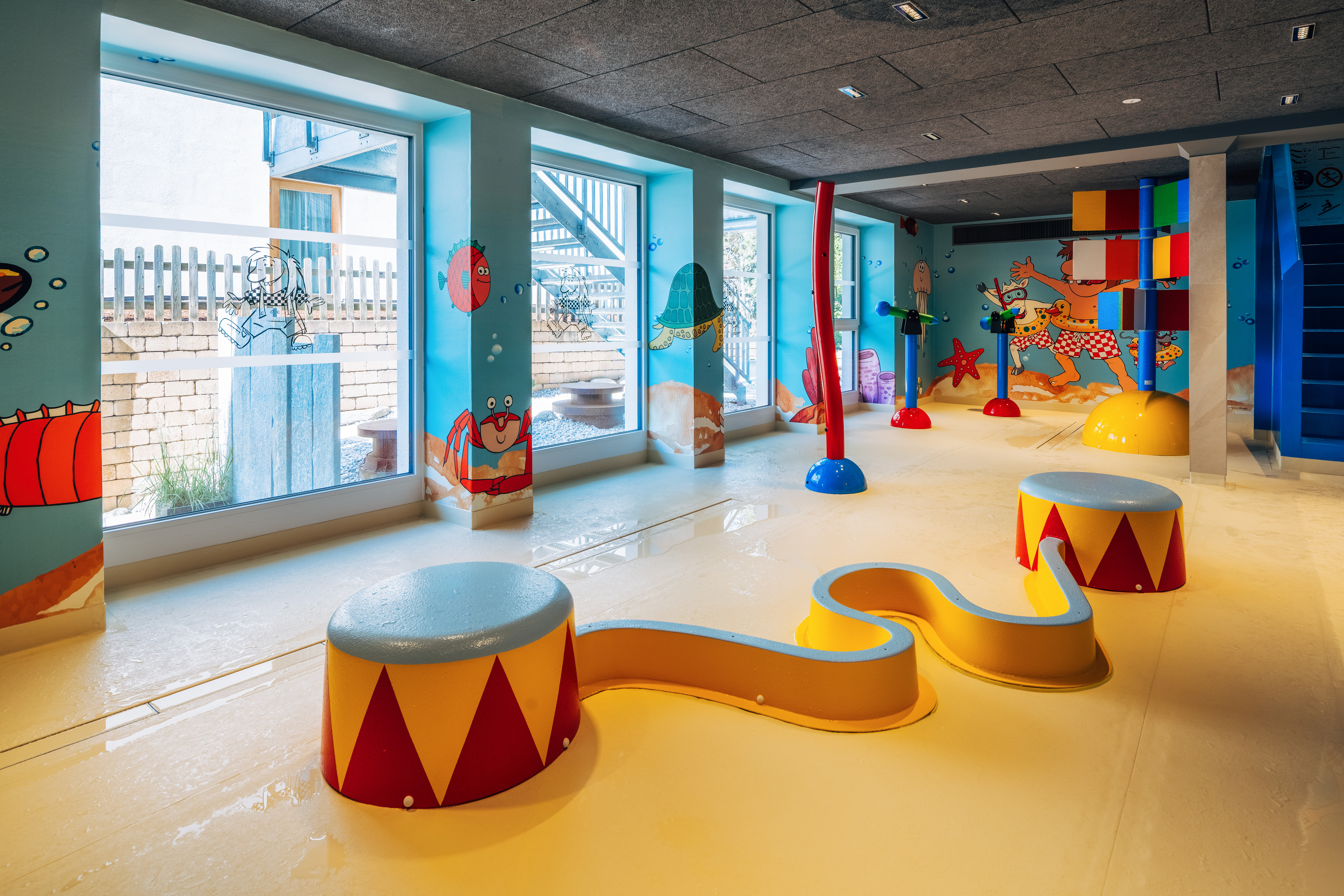 Kinderhotel: Wasserspielbereich für Kinder - Furgli Hotels - Wasser | Wellness
